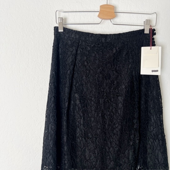 LEWIT Lace Midi Skirt - Picture 4 of 10
